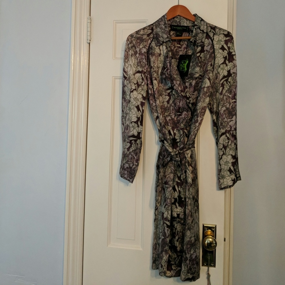 100% PURE SILK, NWT, Shanghai Tang Trench